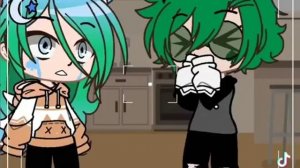 Ла-ла-ла-ла а мне всё мало🤣