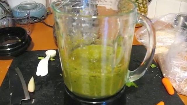 Gutload for Crickets and Roaches смотреть онлайн