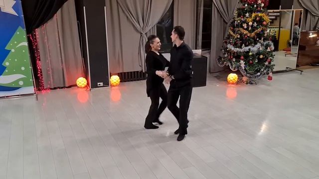 Дина Аслямова и Павел Катунин. ProAm Routine. Shooba Dooba Swing смотреть онлайн