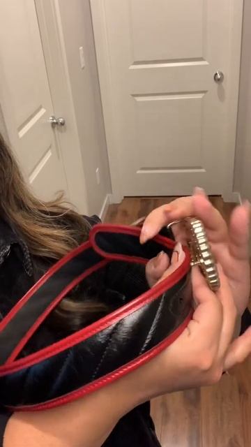 The Bag Snag - Gucci Red/Black Marmont Belt Size 80 Review смотреть онлайн