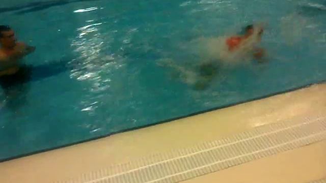 Oğlumun havuz keyfi смотреть онлайн