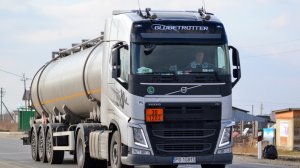 ДАЛЬНОБОЙ НА ГРАНИ РАЗВАЛА!