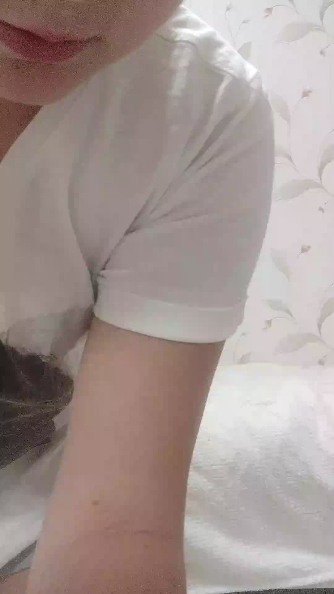 п