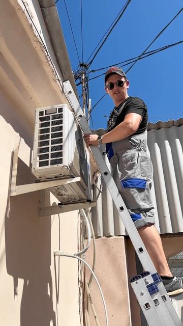 Шумит кондиционер - что делать? #shorts смотреть онлайн