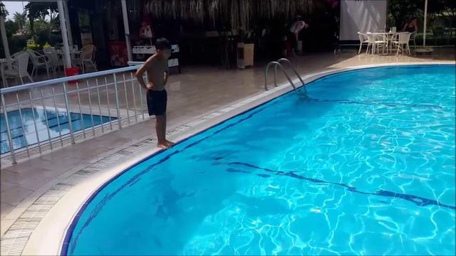 Kevin Mikaieli Otisium 2014. Кэвин Микаэли коррекция аутизма. Отизиум Алания Турция