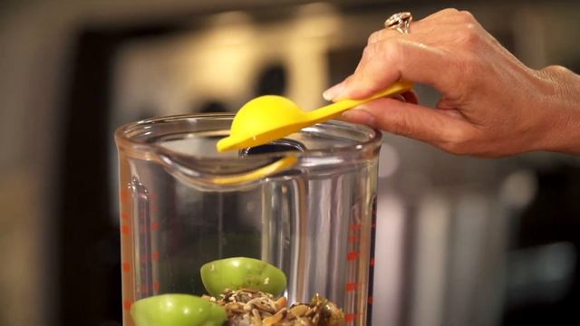 How to Make Green Mole with Chef Isabel Cruz смотреть онлайн