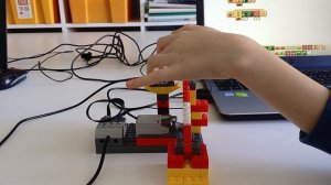 1000050488.mp4Трамбовщик из Лего ведо 1.0