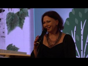 "Вальс о вальсе", муз. Э. Колмановского, сл. Е. Евтушенко, поёт Татьяна Ветрова