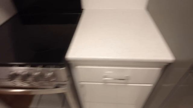 Канада. Орендували квартиру в Калгарі. Яка ціна? смотреть онлайн