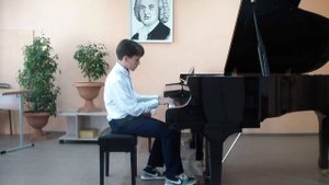 А Копленд. Юмористическое скерцо. "Кот и мышь".