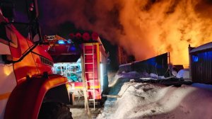 Сотрудники МЧС ликвидировали пожар в Пскове