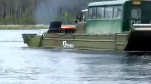 ПТС 4 Плавающий гусеничный транспортер