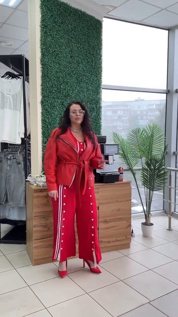 TOTAL RED ❤️🔥В нашем пространстве косуха из натуральной кожи 🔥 смотреть онлайн