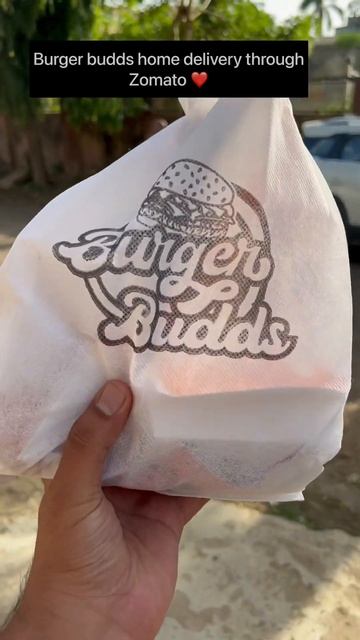 Burger budds home delivery #burgerlovers #food #burgersandwich #sandwich #sandwichrecipe #fastfood
