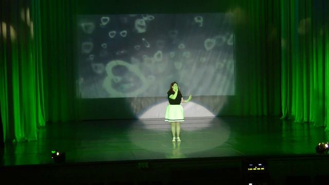 Любит не любит Яна Горчакова смотреть онлайн