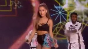 Ariana Grande (Victoria's Secret Fashion Show 2014) 480p