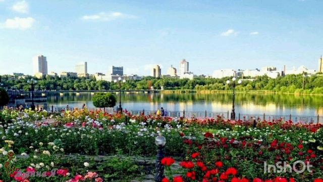 Ожившие памятники в Донецке!