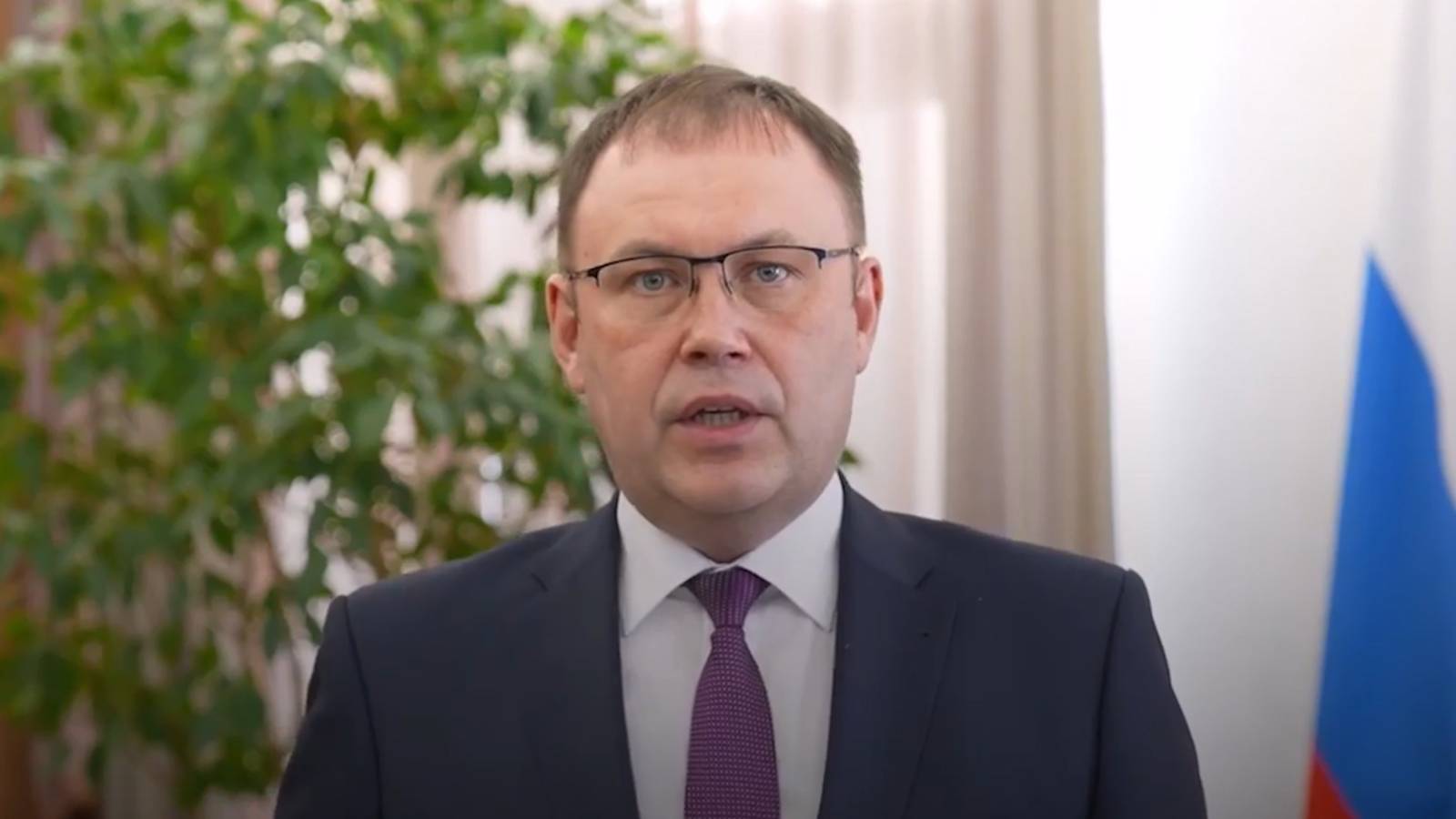 Илья Середюк поздравил кузбасских учёных с профессиональным праздником
