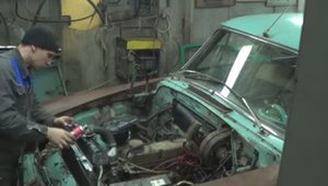 ГАЗ 21 Волга.Серия 9 .Наконец то промывка.