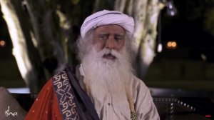 Перестаньте бороться с негативными мыслями ! |  Садхгуру