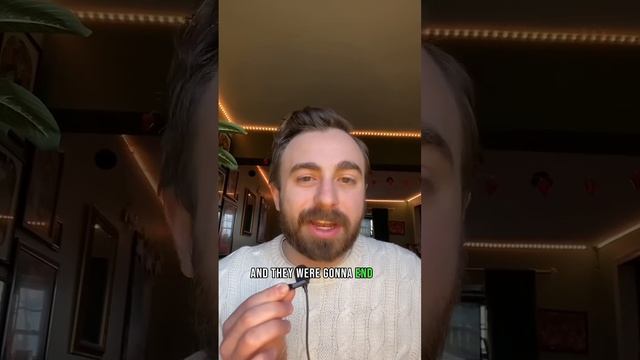 The Hunger Games: How to (Almost) Correctly Do a Love Triangle #hungergames #katnisseverdeen #peeta смотреть онлайн