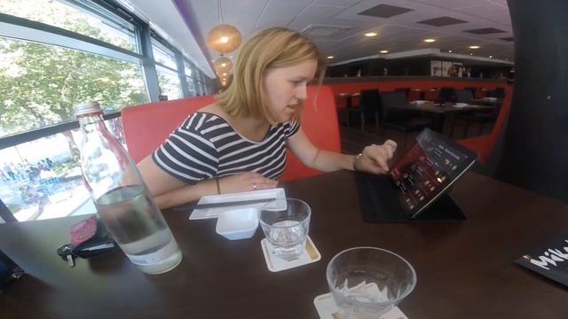 twin mom and twin dad in koblenz Sushi a la German смотреть онлайн