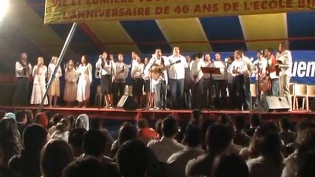 "La Jeunesse Loue l'Eternel" (Partie 1) смотреть онлайн