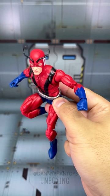 Giant-man and Wasp Pulse Exclusive #marvellegends #hasbroactionfigures #giantman #haslab #avengers смотреть онлайн