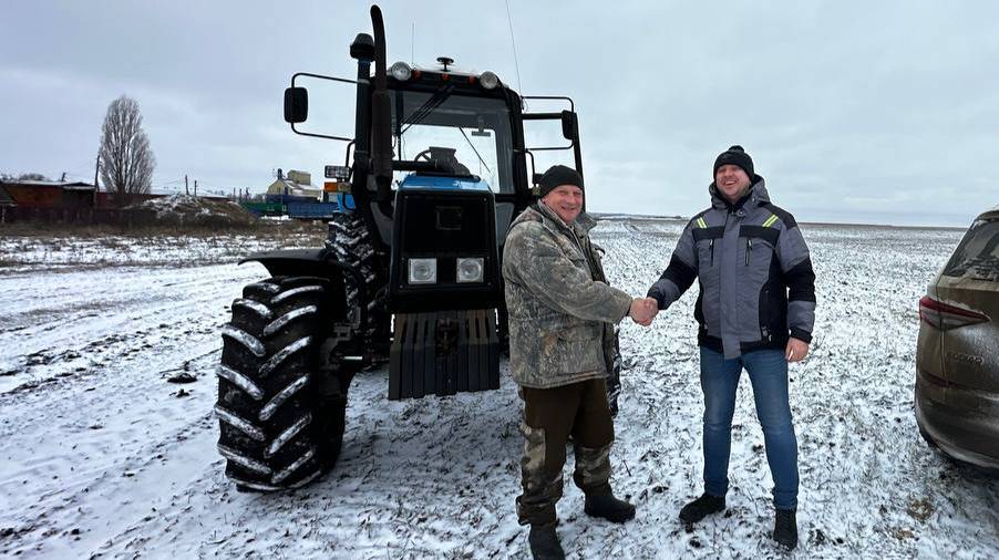 автопилот КАЛИБР на тракторе МТЗ январь 2025 года