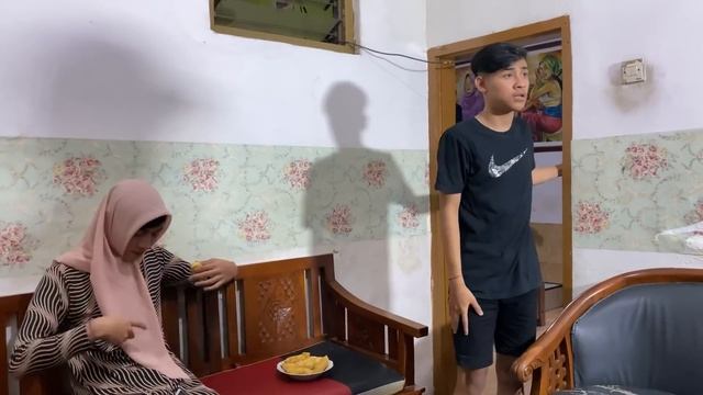 MAMA LELA KANGEN AKBAR... смотреть онлайн