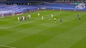 what is this song at Bernabeu La liga Real Madrid vs Levante