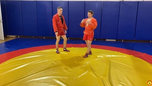 БРОСОК ЧЕРЕЗ БЕДРО со вставкой