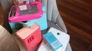 Нашел на помойке мобилы.