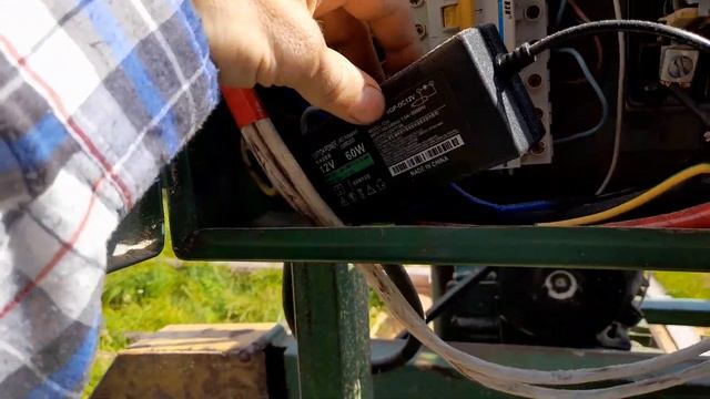 Автоматическая подача смазки для ленточной пилорамы.