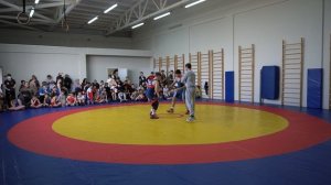 Греко-римская борьба. Поймал движение соперника и положил!