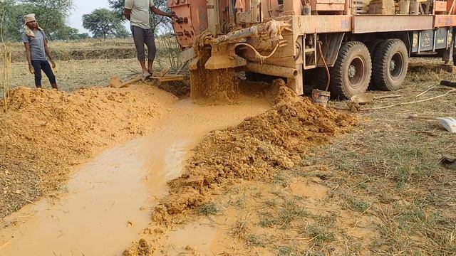 120 fit deep borewell drilling 4inch water 95 foot casing смотреть онлайн