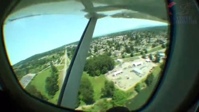 Michelle Kings Tandem skydive!