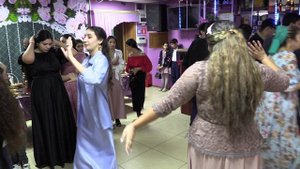 1 часть Сватовство Раджа и Розы