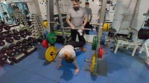 Смит: Выталкивание ноги