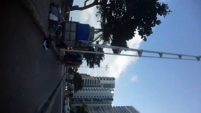 Patinando da orla de boa viagem, até o Pina 😎 смотреть онлайн