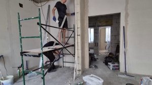 Продолжаю штукатурку стен. Таймлапс
