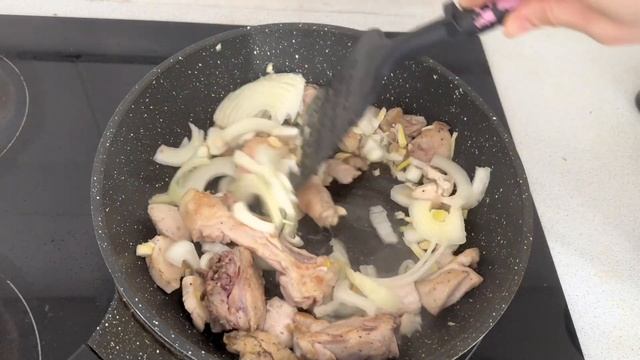 Штрули с картошкой и курицей! Рецепт от подруги немки) очень вкусно и просто#қазақшарецепт #штрудел смотреть онлайн