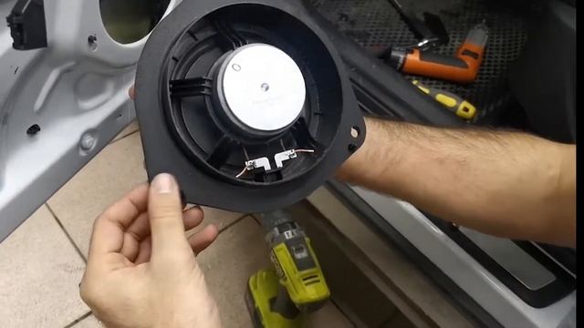 Шумоизоляция дверей Geely CoolRay New + замена акустики смотреть онлайн