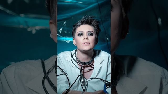 Emma M/ Холодная как снег/ Премьера!