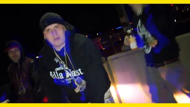 SPACEDAD X Kobra Kai - Hot Honkey смотреть онлайн