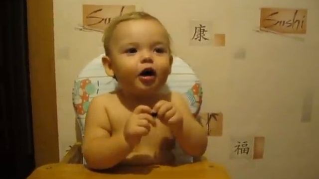 Аня ест виноград смотреть онлайн