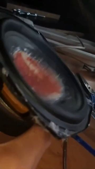 Максимальный ход динамика sven sps-821 смотреть онлайн