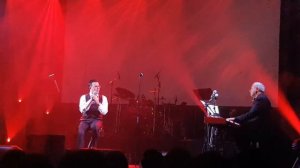 Yaakov Shwekey live in Manchester