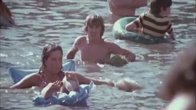 Piranha TV Spot #1 (1978) смотреть онлайн