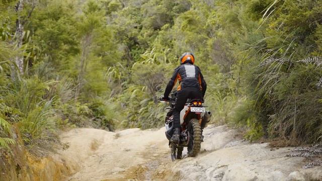3 MONTHS OF TESTING IN 2 MIN - CHRIS BIRCH REVIEWS THE TERRA ADVENTURE GEAR | KTM